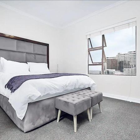 2 Bedroom 2 Bath Luxury - Sandton Cbd Johannesburg Buitenkant foto