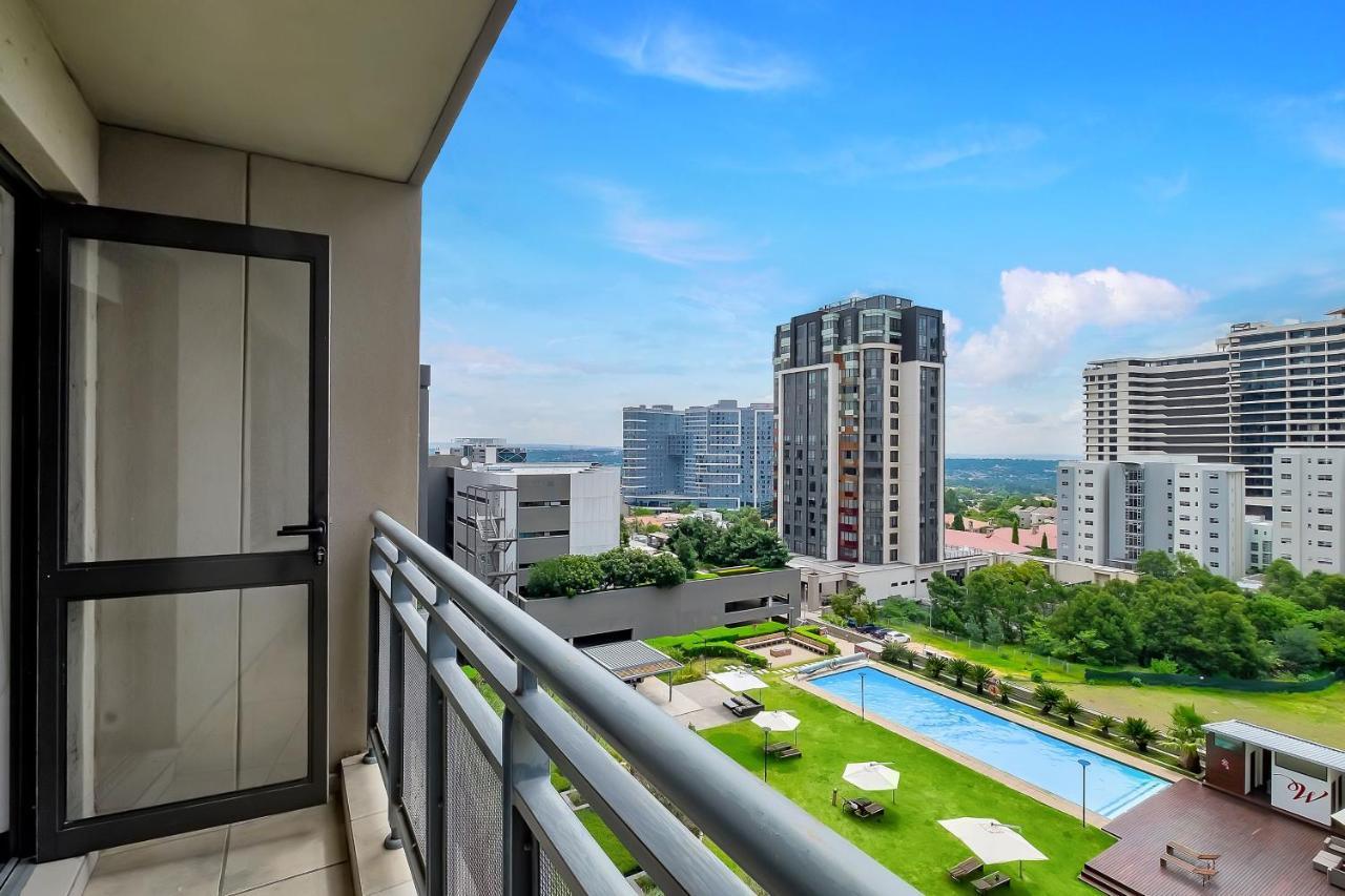 2 Bedroom 2 Bath Luxury - Sandton Cbd Johannesburg Buitenkant foto