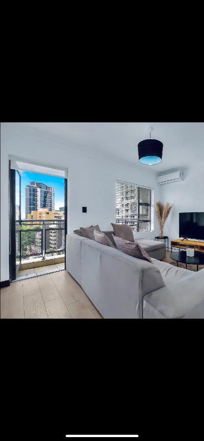 2 Bedroom 2 Bath Luxury - Sandton Cbd Johannesburg Buitenkant foto
